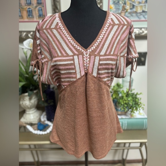 SAVANNA JANE BROWN & PINK BABYDOLL HIGH-LOW EMBROIDERED V-NECK CASUAL TOP SZ S - Picture 7 of 11